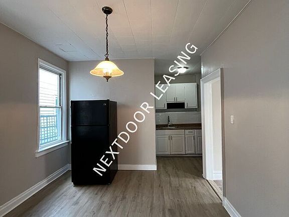 5th image of 241 Duncan Ave #6M
