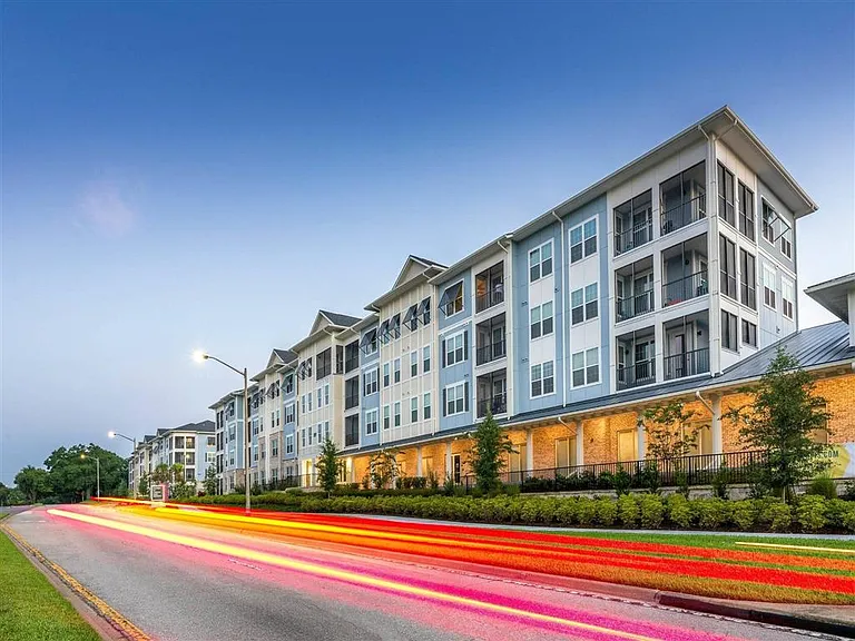 Alvista West Vue — Photo 38