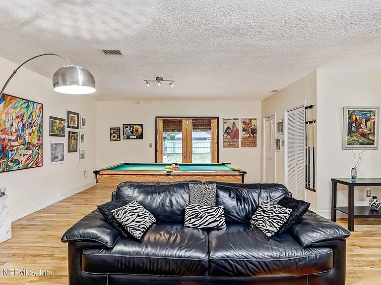 12957 Mandarin Rd — Photo 7