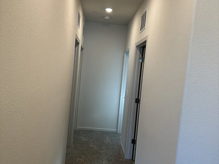 7042 Mauna Loa Way — Photo 23