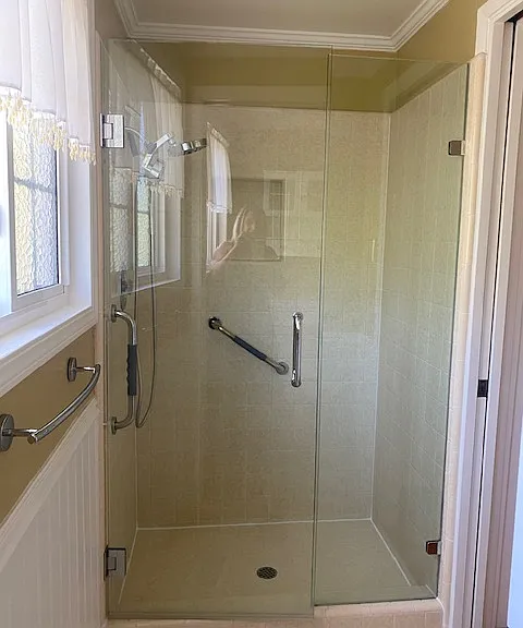 Master bath shower room