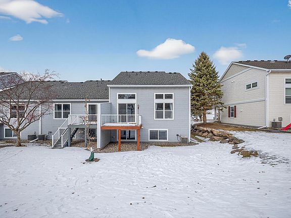 3rd image of 4943 Bluff Heights Trl SE