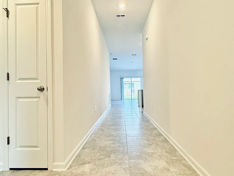 1747 Foreman Rd — Photo 8