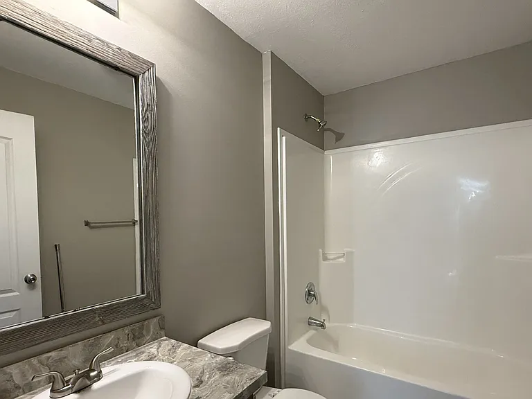 Springrove — Photo 6