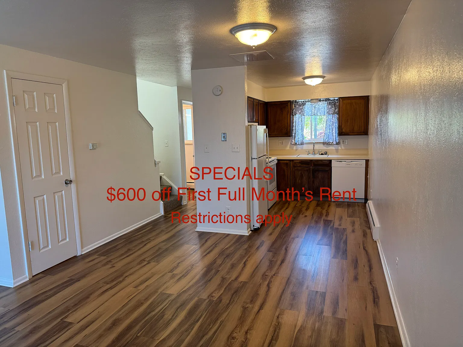 2 bed, 1.5 bath, 1000 sqft, $1,550 — Photo 1