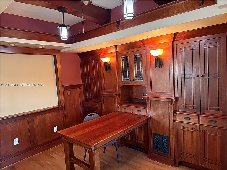 428 N Curry St — Photo 30