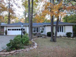 5808 Rosedale Dr, Fort Wayne, IN 46804