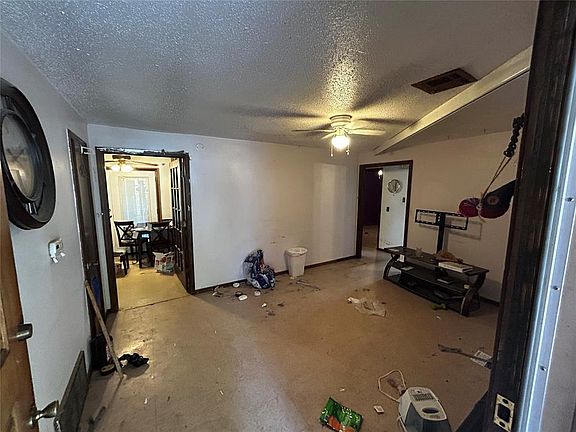 3rd image of 3013 Chetwood Dr