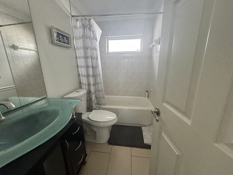 127 SE 6th St — Photo 36
