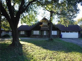 326 Rio Hondo St, Sulphur, LA 70663