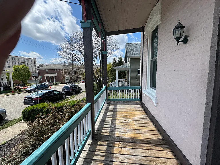 218 E Rochelle St #1 — Photo 6