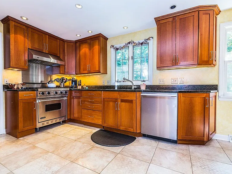 4063 Tall Timber Dr — Photo 4