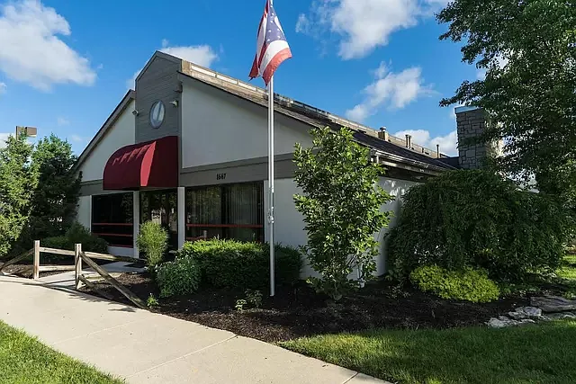 1697 Ridgebury Dr — Photo 31