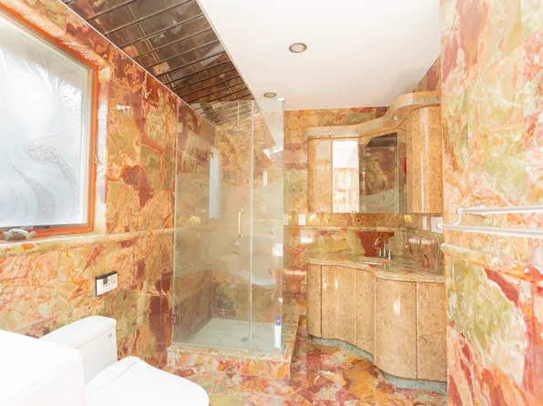 183-19 69th Avenue image 16 of 21