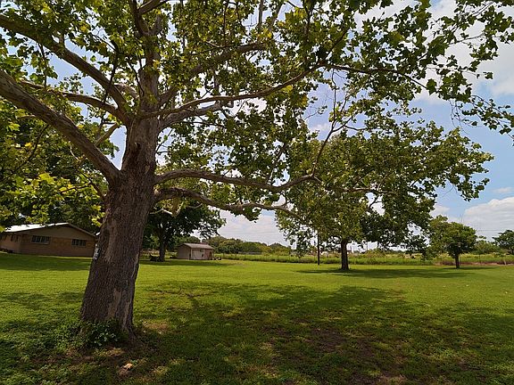 4th image of TBD Westview LOT 1