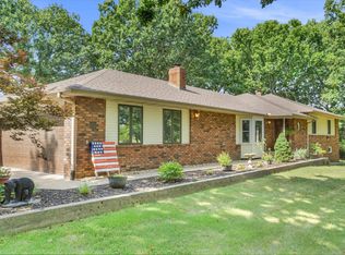 908 Apache Rd, Sparta, MO 65753