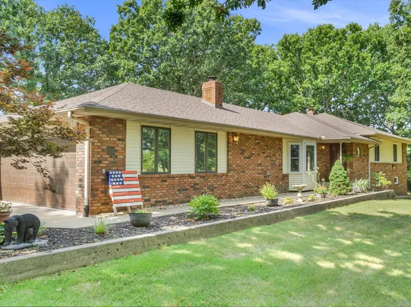 908 Apache Road, Sparta, MO 65753