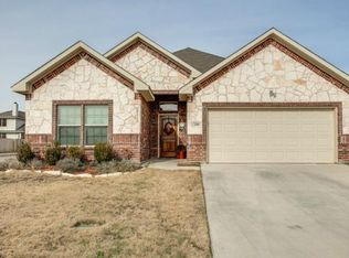 1301 Doe Meadow Dr, Burleson, TX 76028