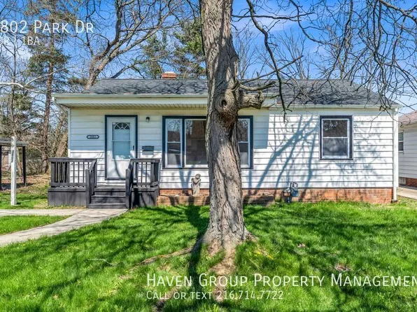3802 Park Dr, Parma, OH 44134