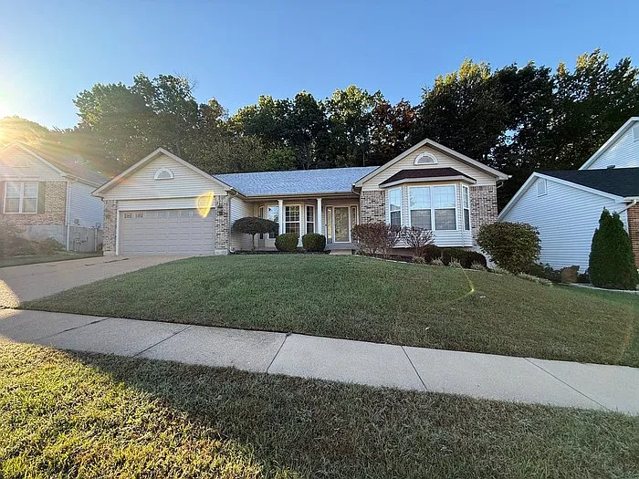 3 bed, 2.0 bath, 2140 sqft, $2,750 — Photo 1