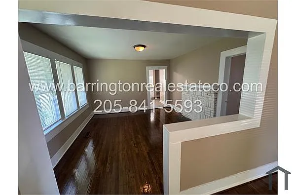Building Photo - 1731 Mountain Dr