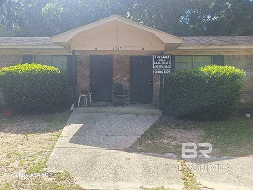 2207 Wolf Ridge Rd #B Photo 1