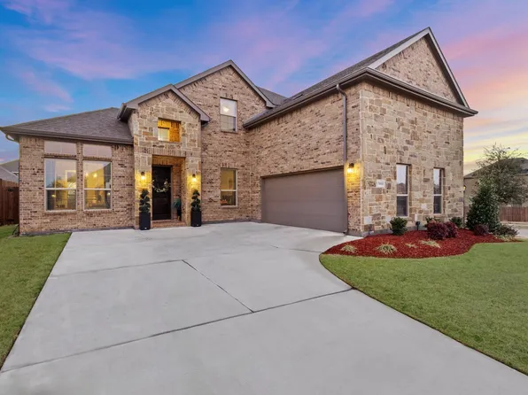 7802 Azure Way, Arlington, TX 76001