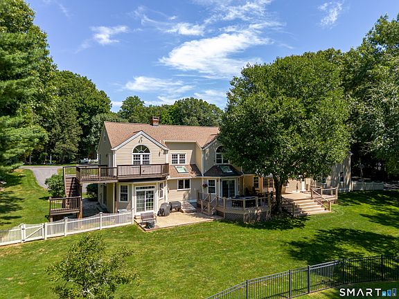 3rd image of 31 Cedar Grove Road