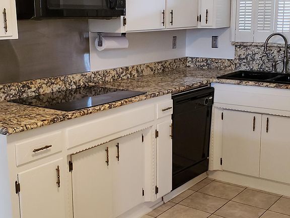 4th image of 8408 Palo Duro Ave NE