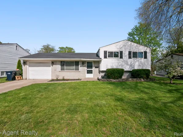 11951 Burtley Dr, Sterling Heights, MI 48313