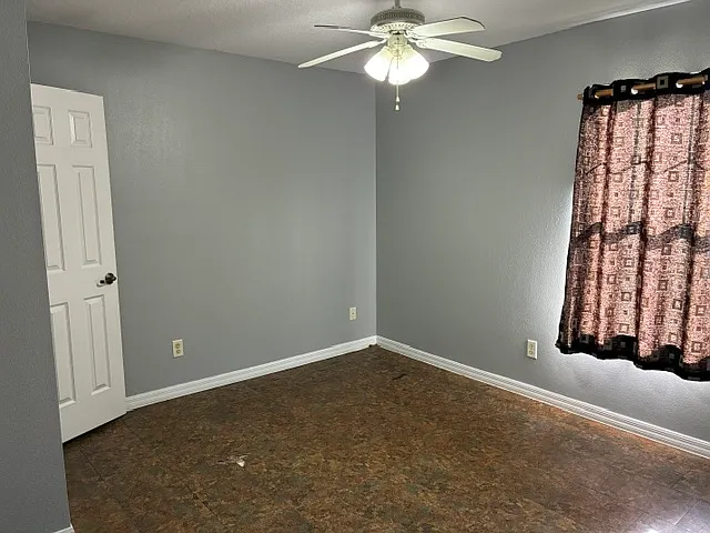 3 bed, 1424 sqft, $2,160 — Photo 3