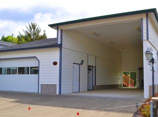 14 Pond Ln, Lakeside, OR 97449