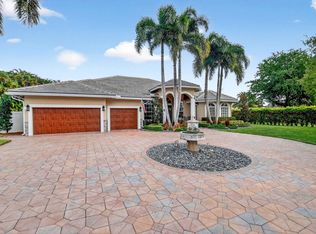10305 Avenida Del Rio, Delray Beach, FL 33446