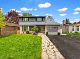 24 Magnolia St, Brantford, ON N3R 1P8