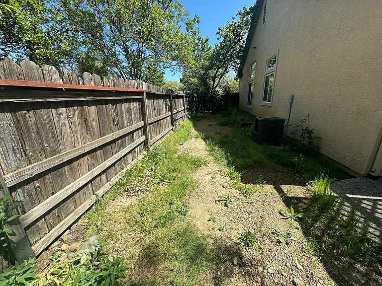 728 Sands Way — Photo 34