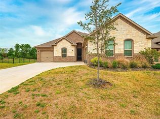 905 Bailey Ln, Mansfield, TX 76063
