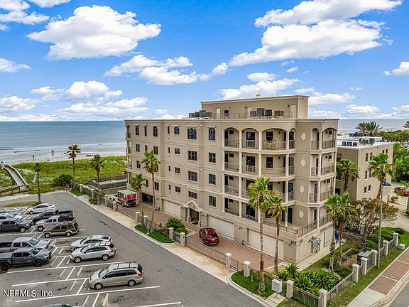 2nd image of 405 1ST Street S #411