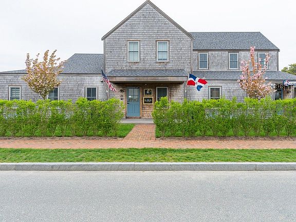 2nd image of 21 Amelia Dr