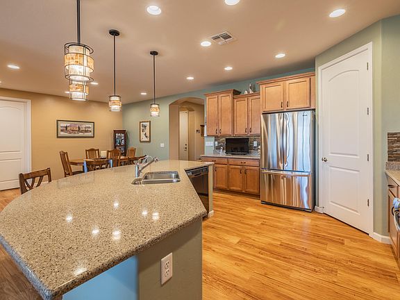 4th image of 14013 E Barouche Dr