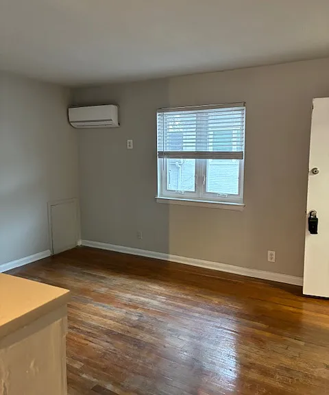 955 Greenwood Ave NE #6 — Photo 11
