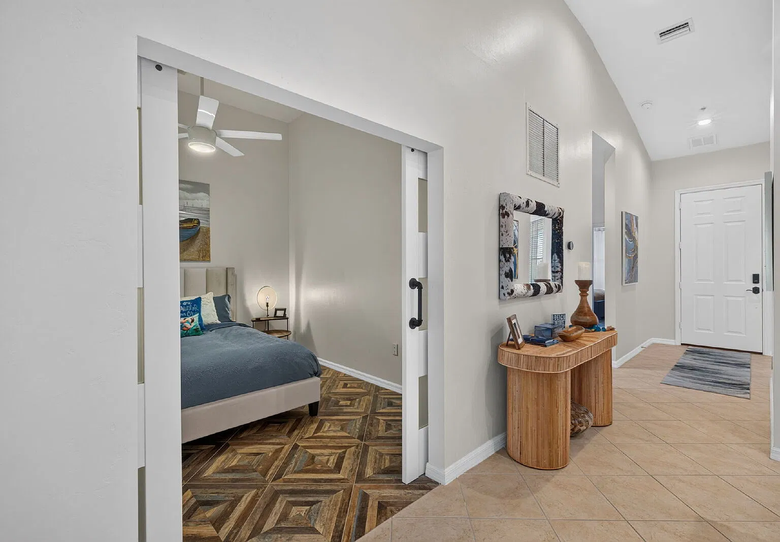 2 bed, 2.0 bath, 1529 sqft, $4,500 — Photo 4