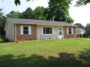 2707 Inca Ln, Winston Salem, NC 27103