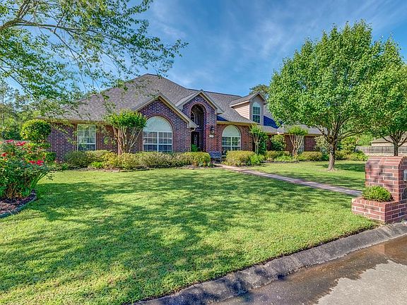 5th image of 1514 Bluebonnet St