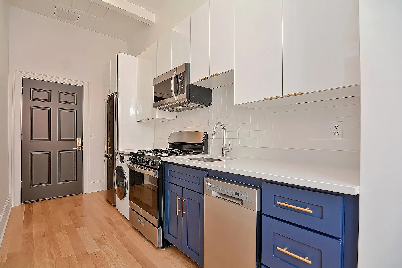 244 Weybosset Street - 204 — Photo 2