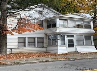 807 Eastern Ave, Schenectady, NY 12308