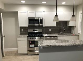 7832 Lockwood Rd, Dundalk, MD 21222