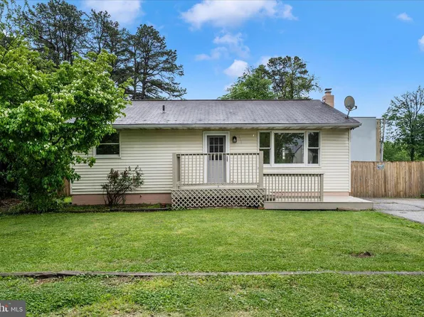 111 Range Rd, Glen Burnie, MD 21061