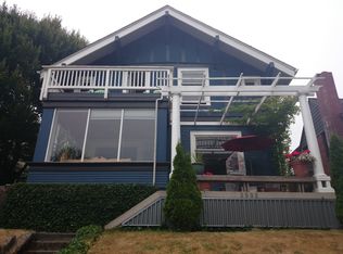 2332 44th Ave SW, Seattle, WA 98116