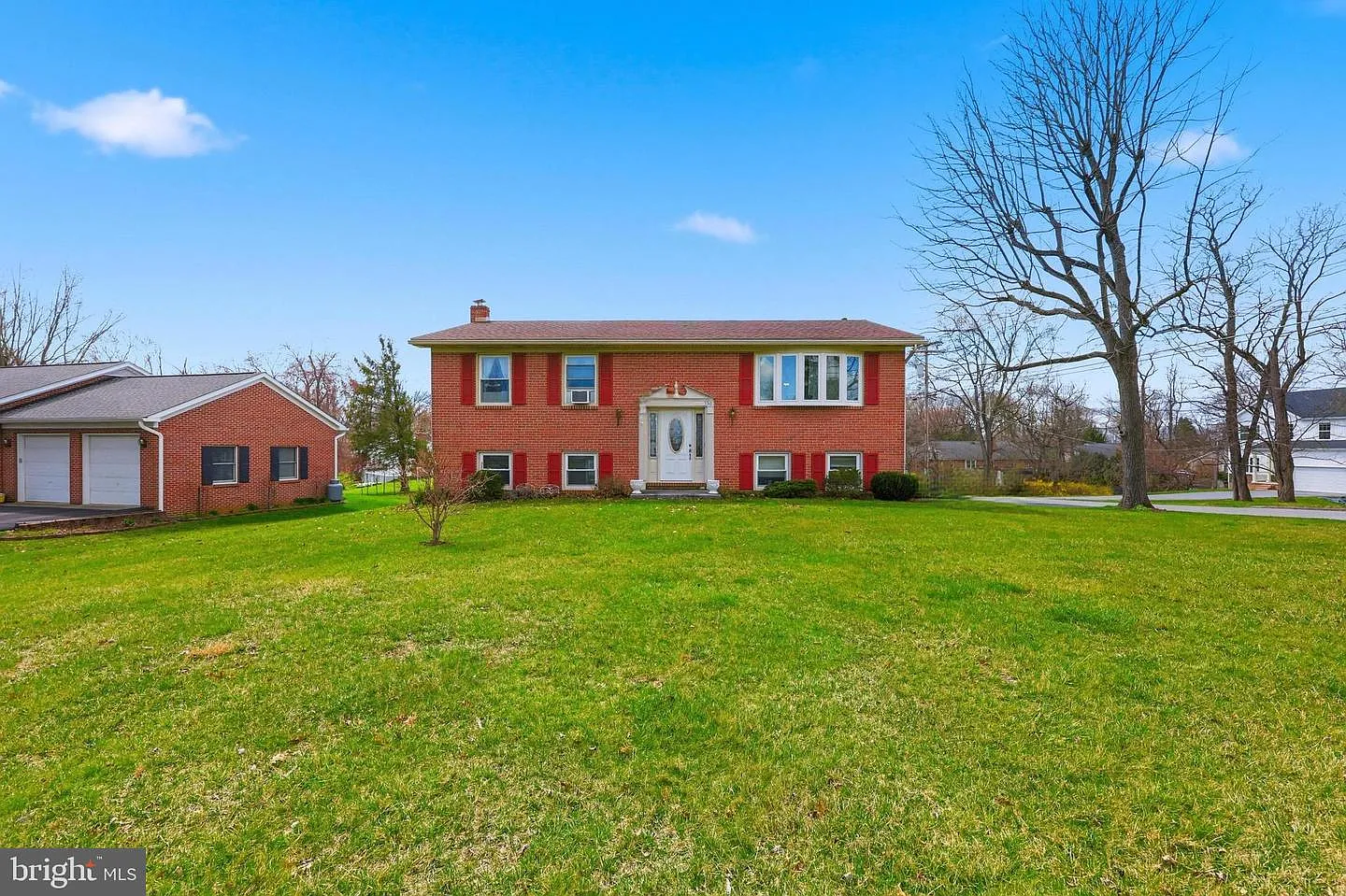 530 Tuscawilla Dr photo 1