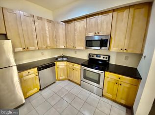 439 N 13th St #4J, Philadelphia, PA 19123
